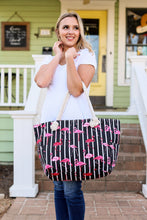 Load image into Gallery viewer, Rope Handle Beach Bag - Pink and Black Flamingos