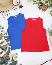 Load image into Gallery viewer, Noelle Tank - Red