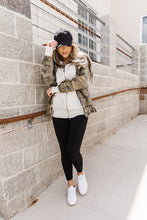Load image into Gallery viewer, Camo Jacket