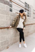 Load image into Gallery viewer, Camo Jacket