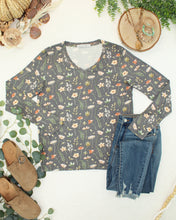 Load image into Gallery viewer, Larissa Long Sleeve - Wildflower Meadow
