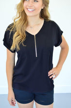 Load image into Gallery viewer, Classic Zipper Tee | Black