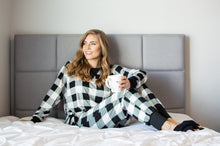 Load image into Gallery viewer, Black and White Buffalo Plaid Lounge Set