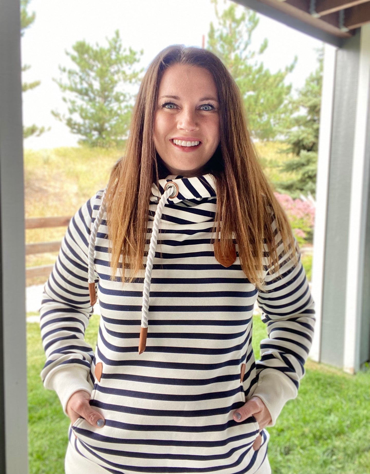 Wanakome Artemis- Navy and Ivory Stripes