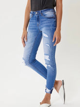 Load image into Gallery viewer, Kan Can- Delilah Distressed Super Skinny Jeans