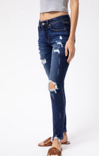 Load image into Gallery viewer, Kan Can- Emma Distressed Skinny Jeans