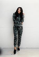 Load image into Gallery viewer, Everyday Essential Joggers