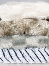 Load image into Gallery viewer, Soft and Sherpa Blanket - Grey