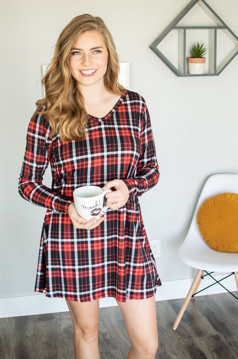 Lounge Dress | Back and Red Plaid