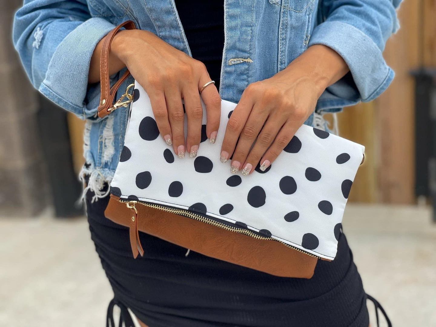 Dolly Snap Clutch