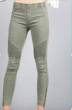Load image into Gallery viewer, Moto Leggings