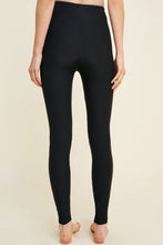 Load image into Gallery viewer, Lace Knee Leggings