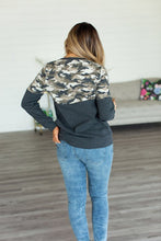 Load image into Gallery viewer, Camo Accent Pullover