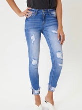 Load image into Gallery viewer, Kan Can- Delilah Distressed Super Skinny Jeans