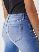 Load image into Gallery viewer, Kan Can- Delilah Distressed Super Skinny Jeans