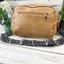 Load image into Gallery viewer, Caroline Crossbody Bag