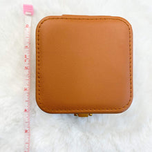 Load image into Gallery viewer, Molly Square Jewelry Box